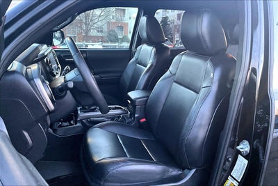 2022 Toyota Tacoma 4WD TRD Off Road