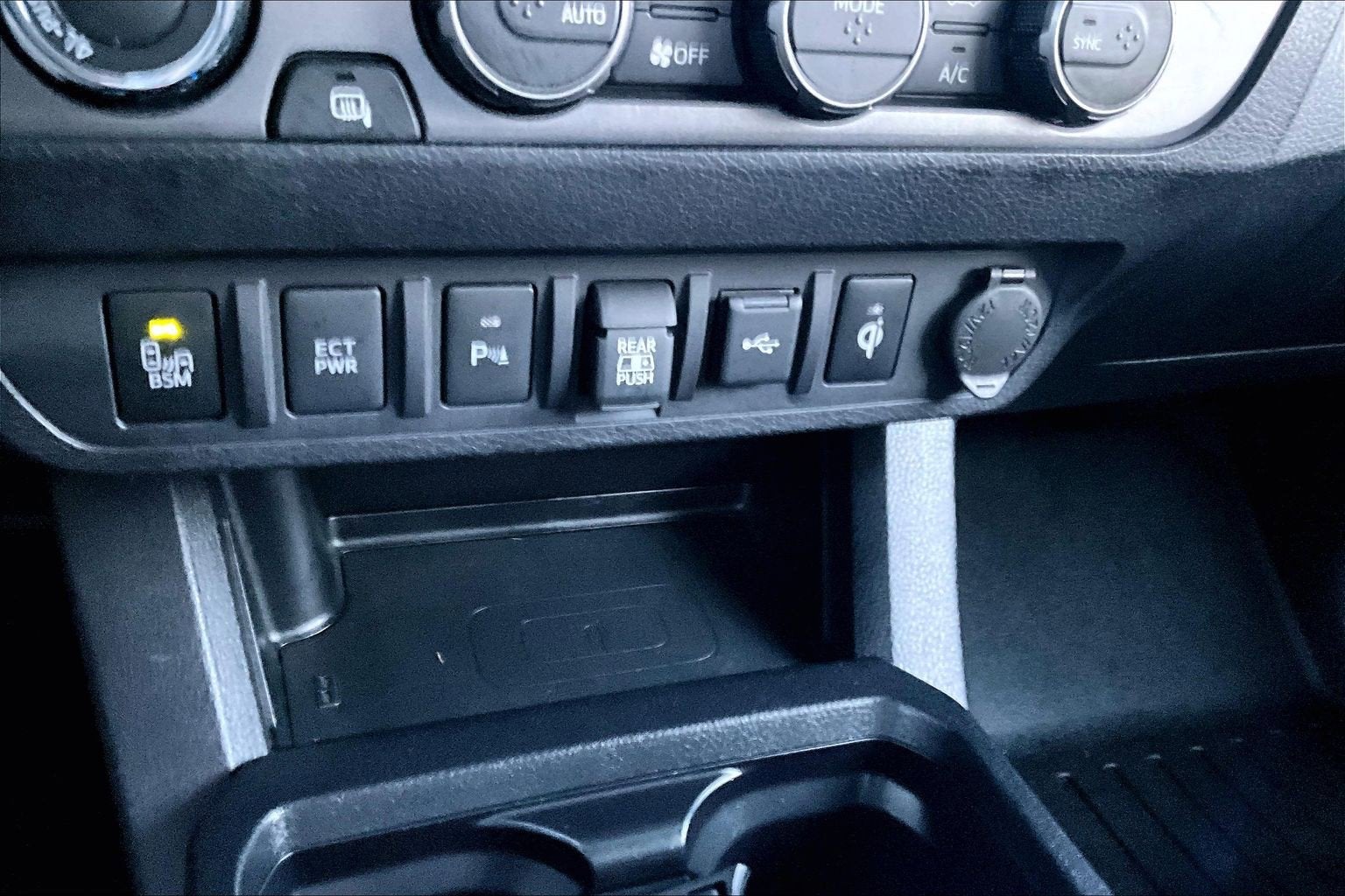 2022 Toyota Tacoma 4WD TRD Off Road