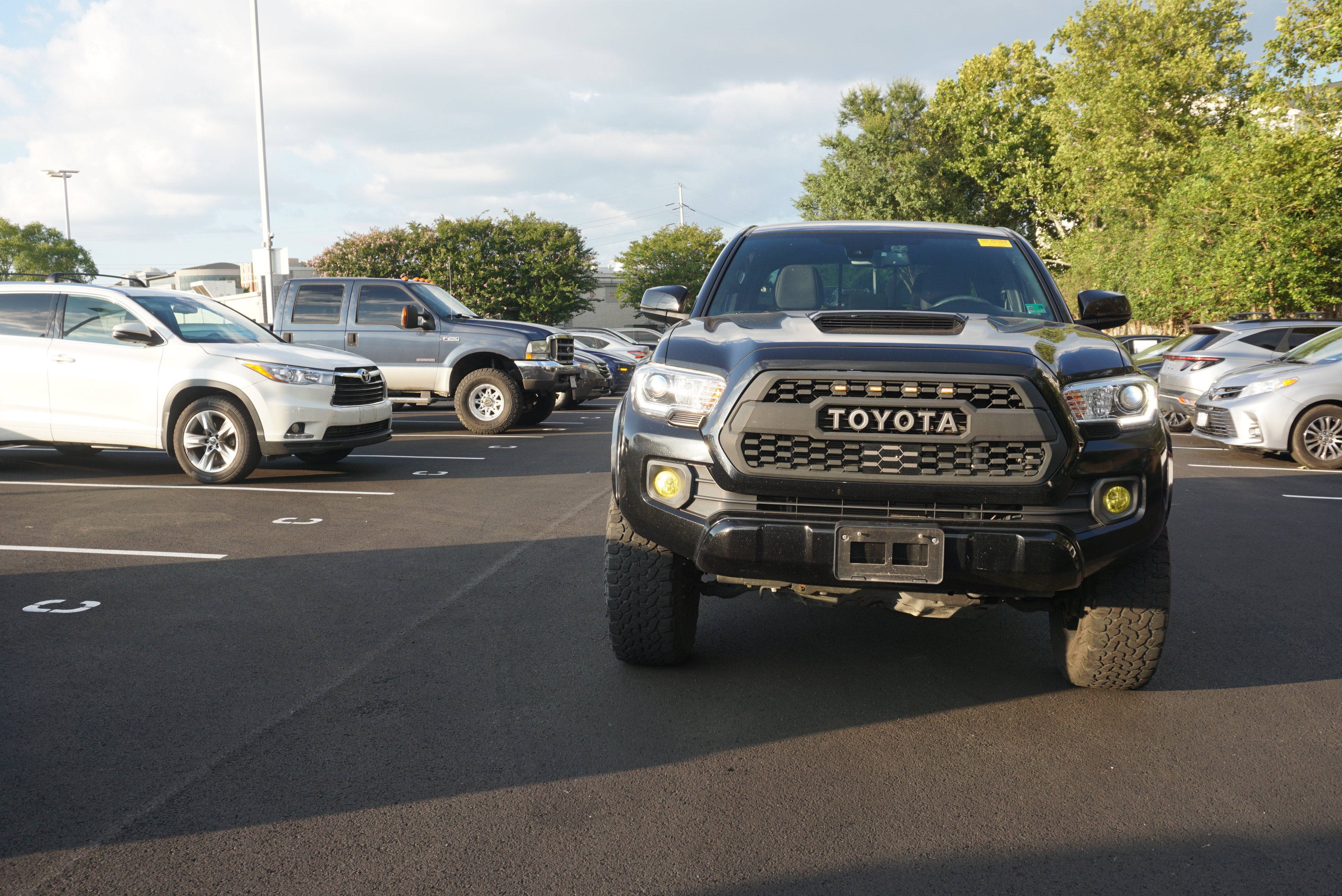 2022 Toyota Tacoma 4WD Base