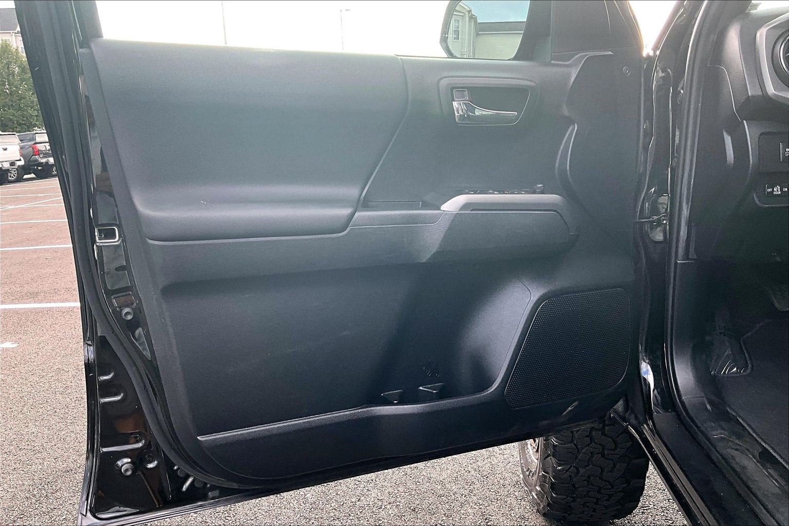2022 Toyota Tacoma 4WD TRD Sport