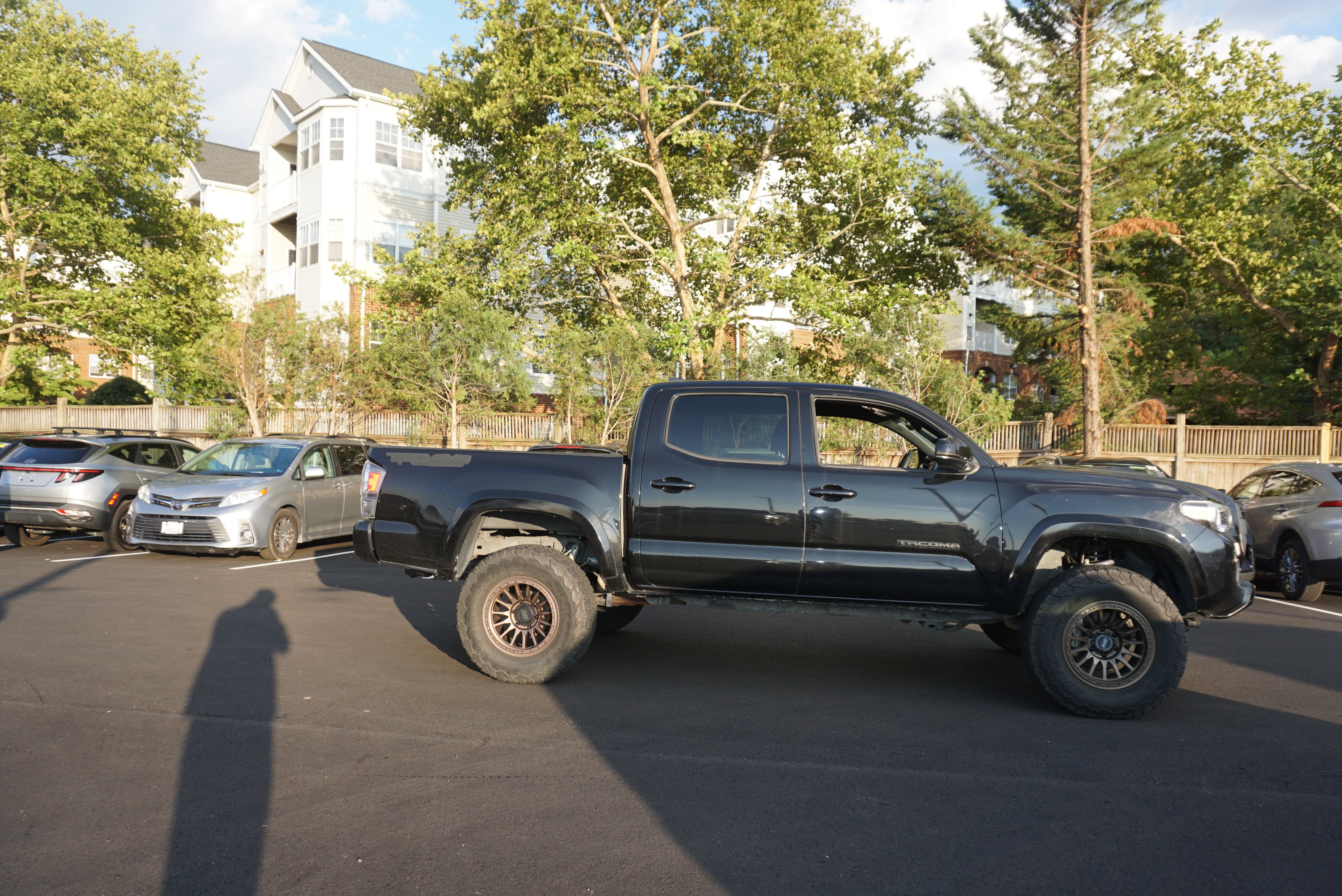 2022 Toyota Tacoma 4WD Base
