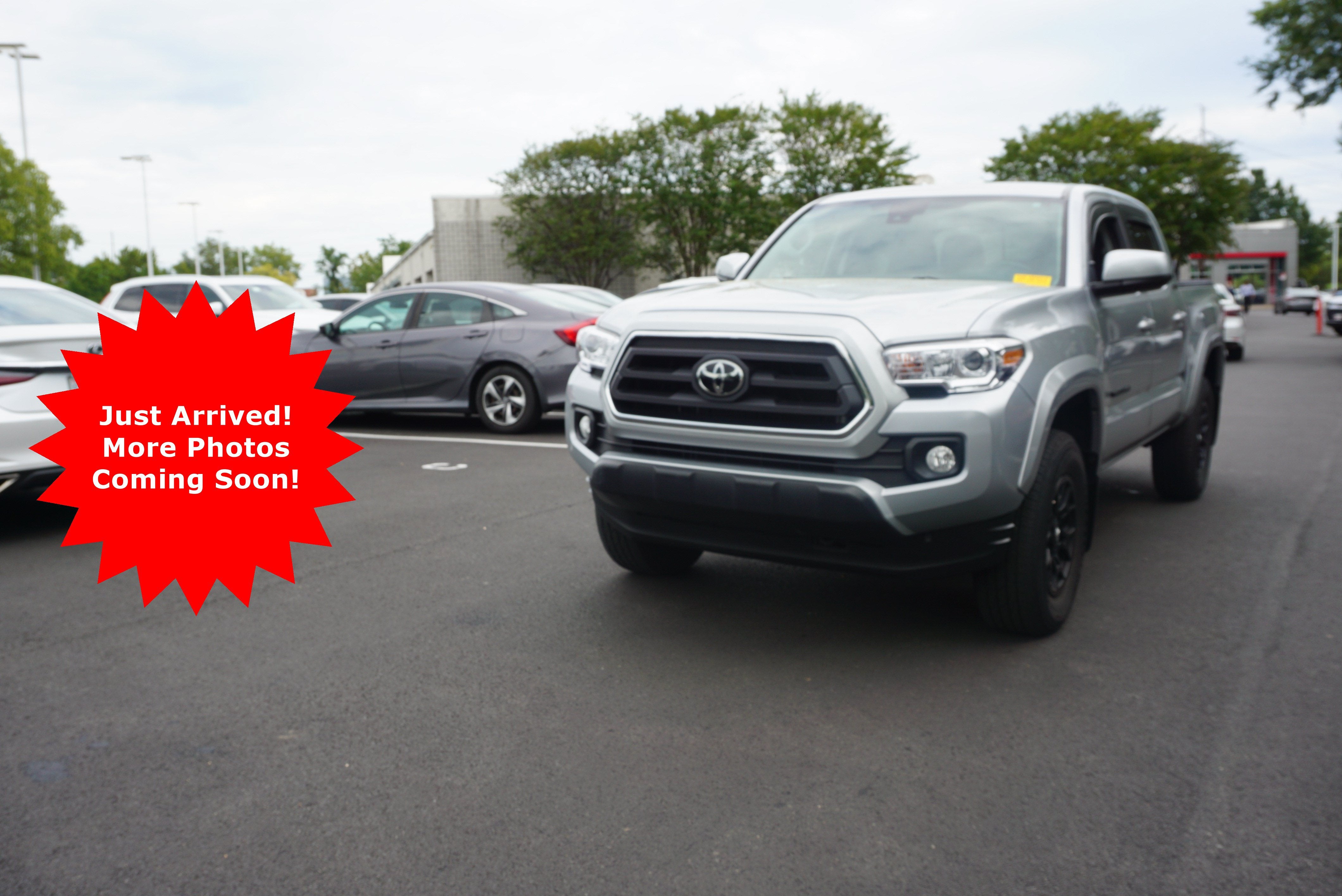 2022 Toyota Tacoma 4WD SR5