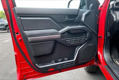 2025 Toyota Tacoma 4WD SR5