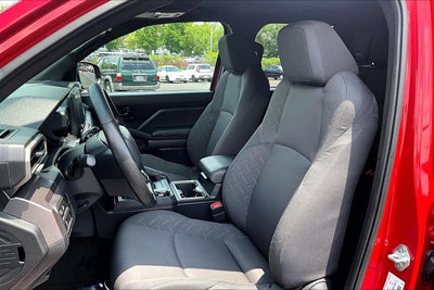 2025 Toyota Tacoma 4WD SR5