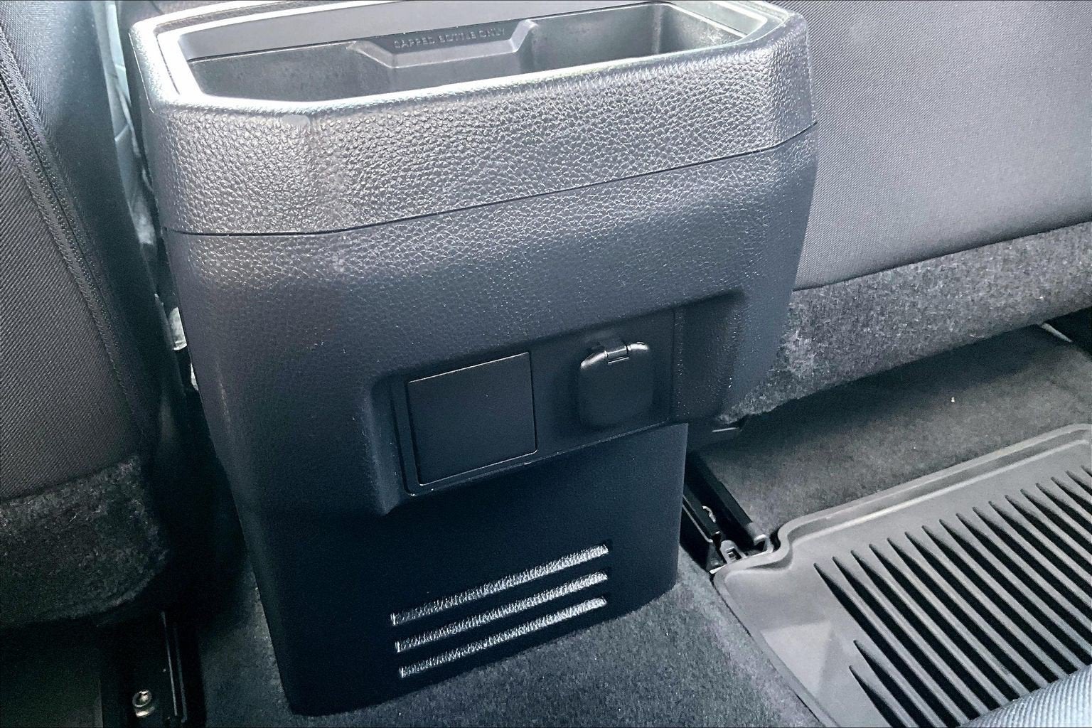 2025 Toyota Tacoma 4WD SR5
