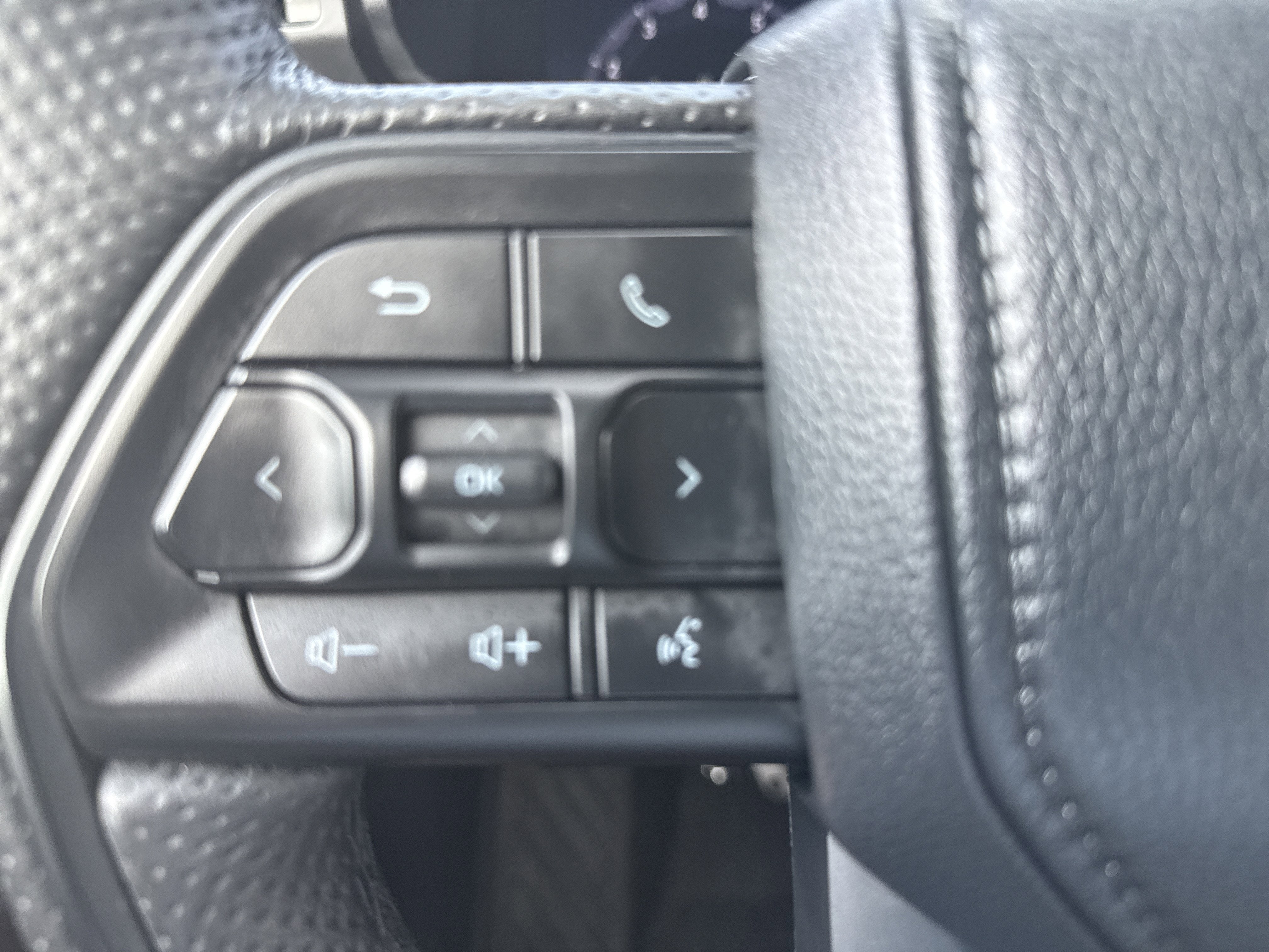 2024 Toyota Tacoma 4WD TRD Pro Hybrid