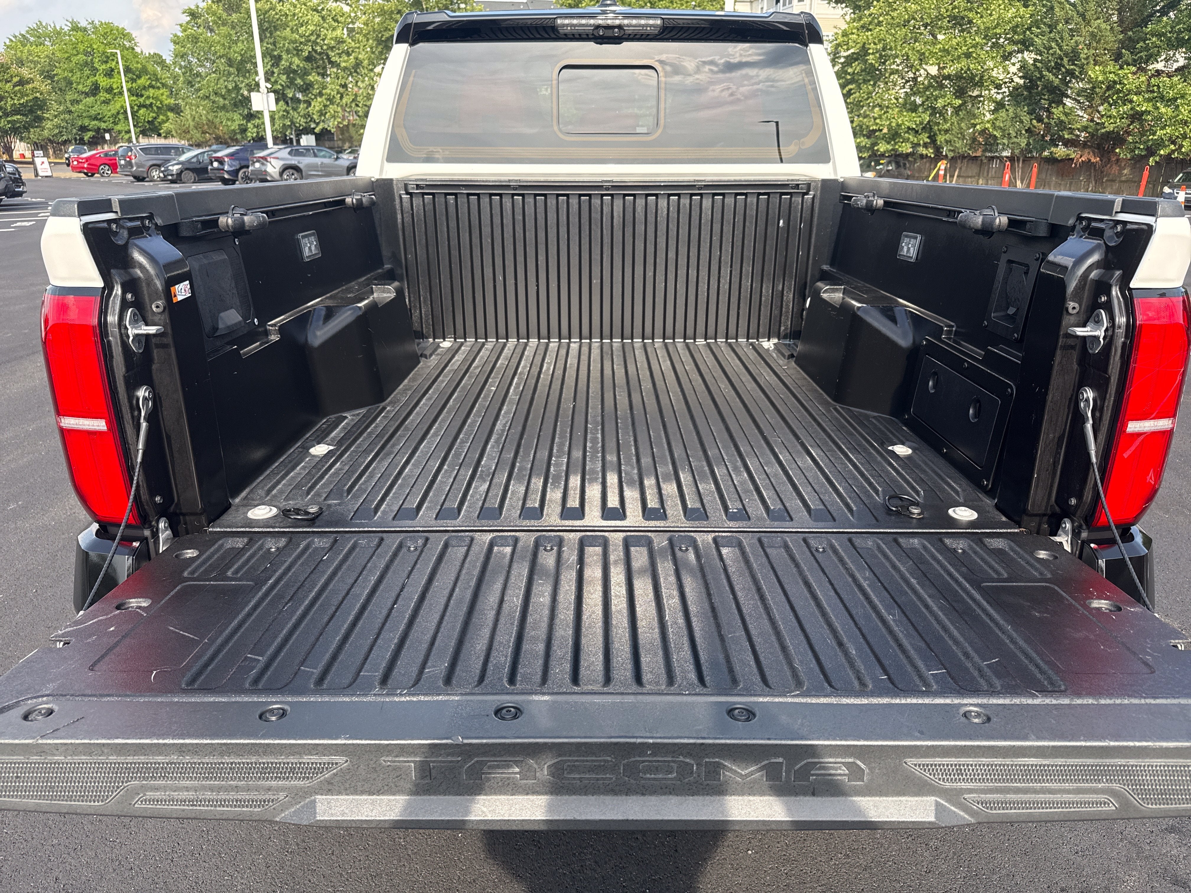 2024 Toyota Tacoma 4WD TRD Pro Hybrid