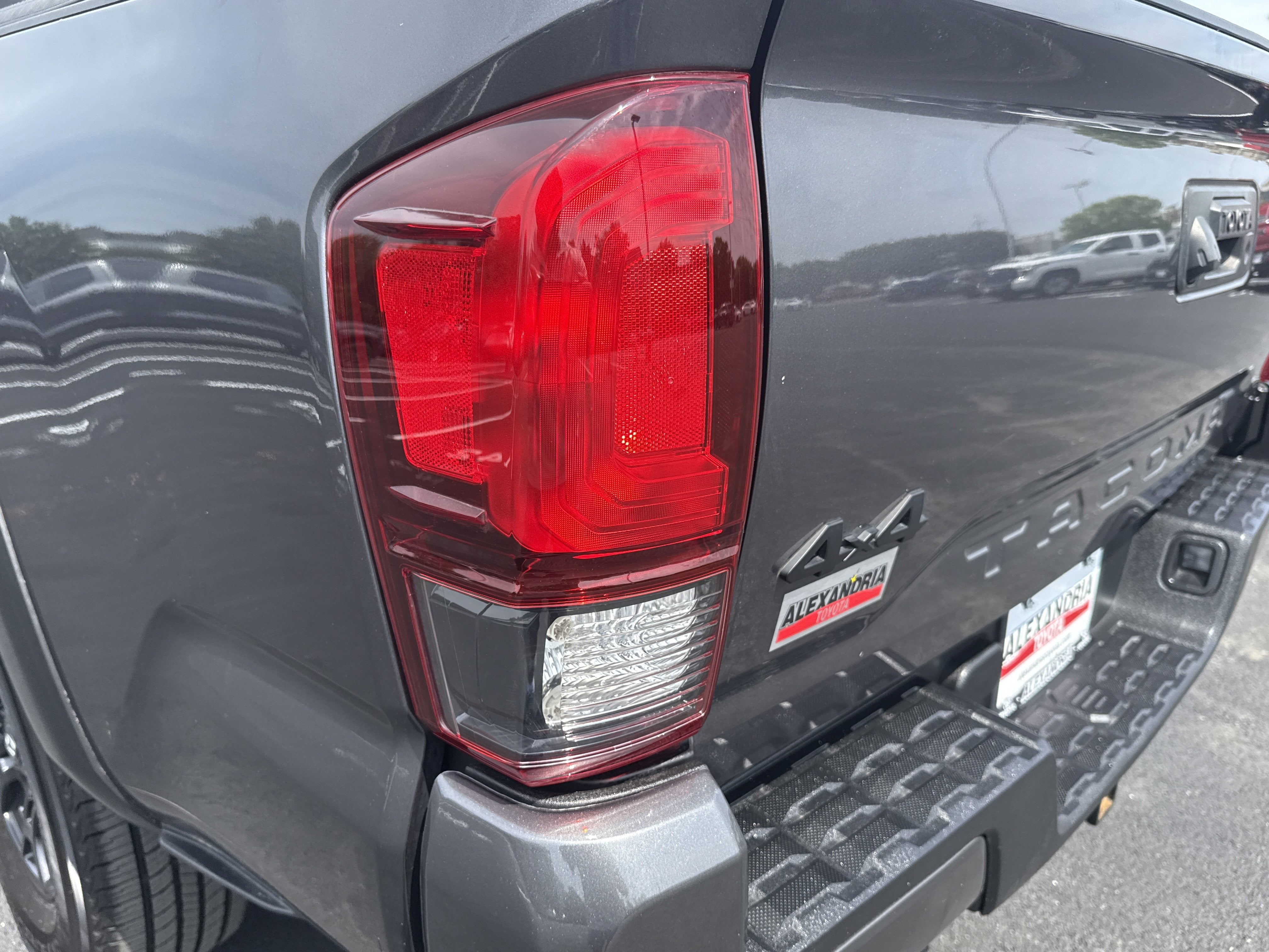 2021 Toyota Tacoma 4WD SR