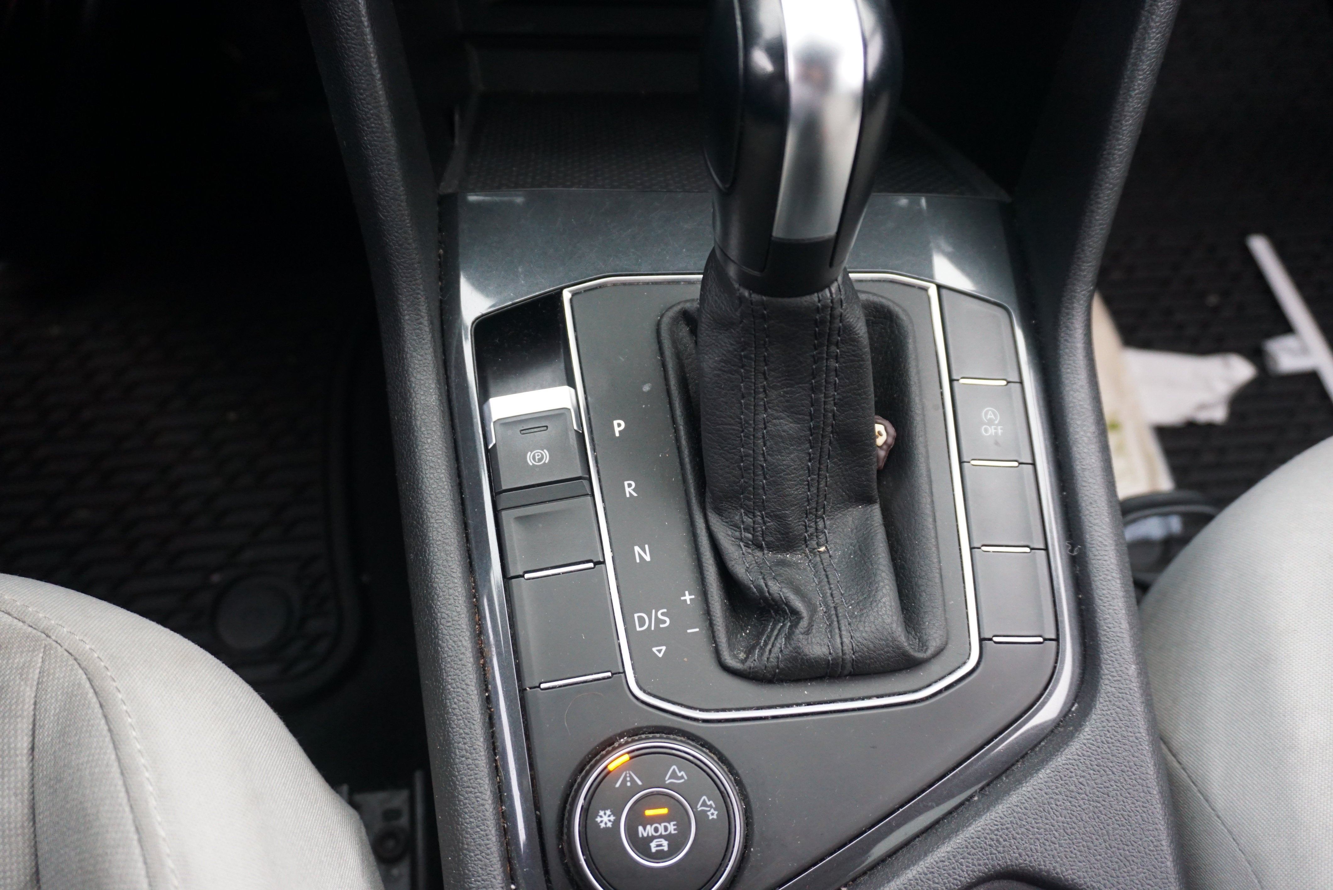 2019 Volkswagen Tiguan S