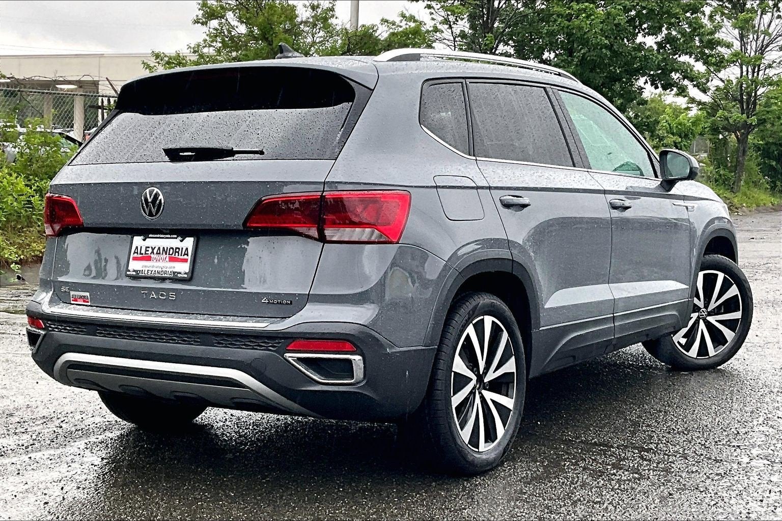 2023 Volkswagen Taos SE
