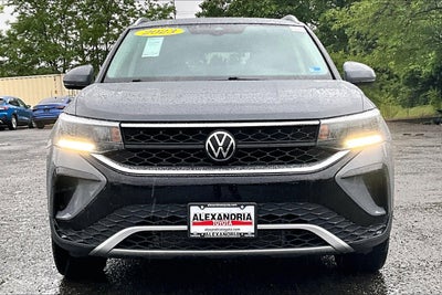 2023 Volkswagen Taos SE