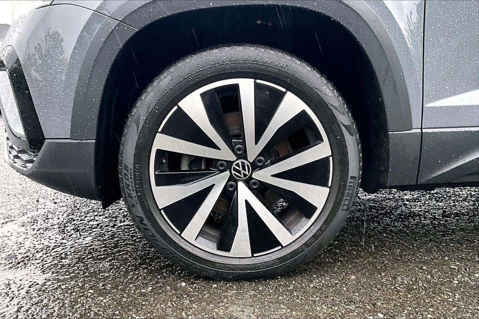 2023 Volkswagen Taos SE