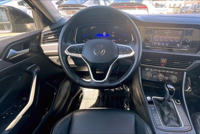 2024 Volkswagen Jetta SE