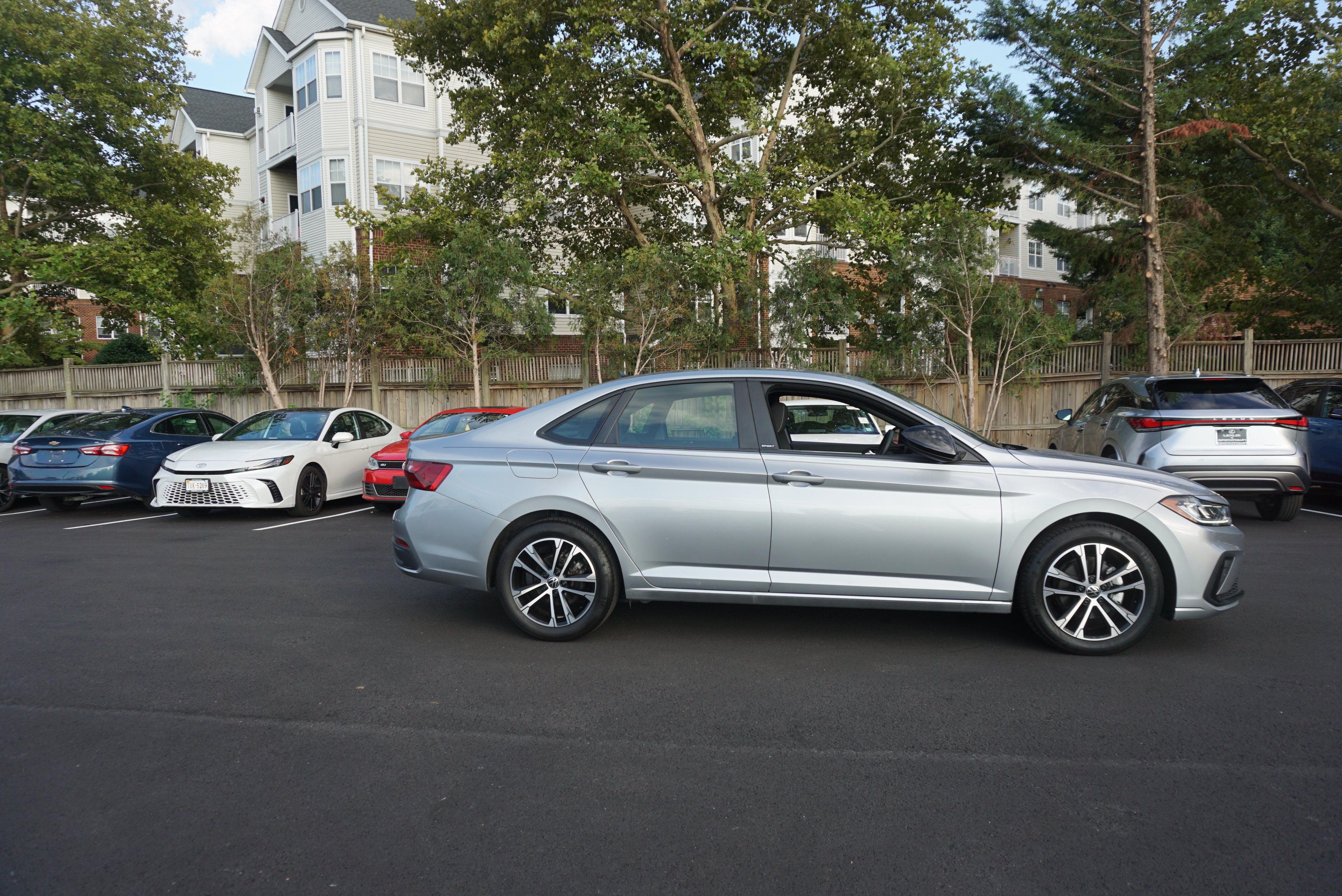 2025 Volkswagen Jetta Sport