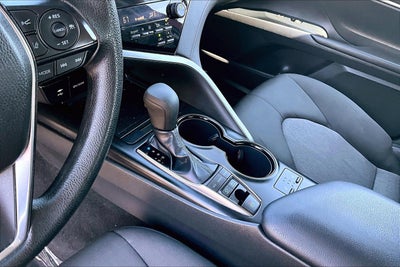 2019 Toyota Camry Hybrid LE