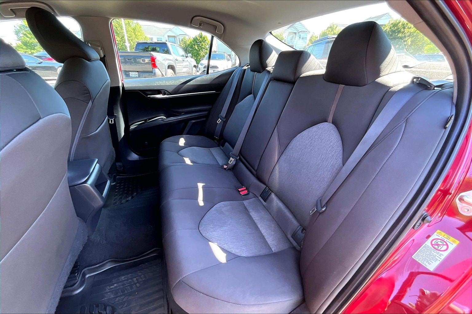 2019 Toyota Camry Hybrid LE