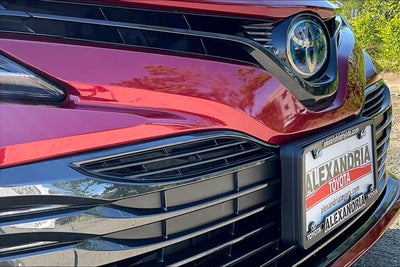 2019 Toyota Camry Hybrid LE