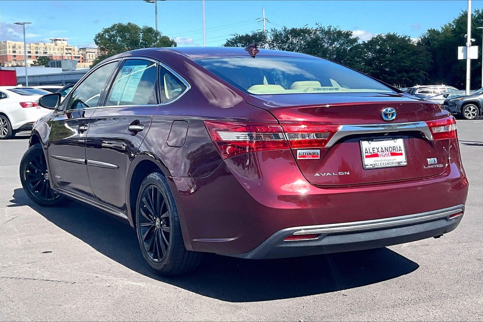 2018 Toyota Avalon Hybrid Limited