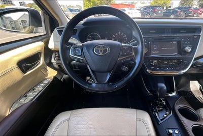 2018 Toyota Avalon Hybrid Limited
