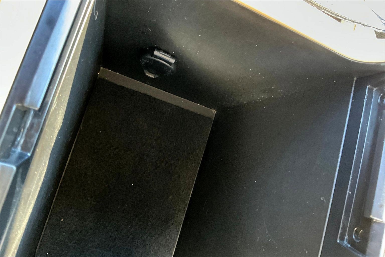 2017 Toyota Camry Hybrid XLE