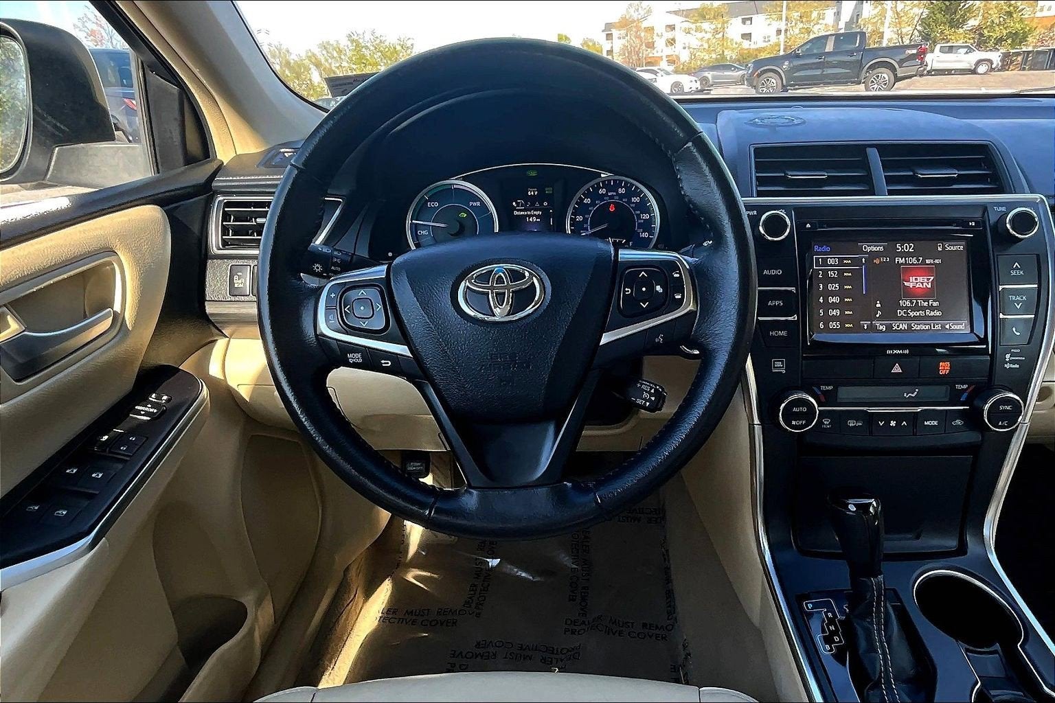2017 Toyota Camry Hybrid XLE