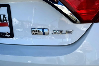 2017 Toyota Camry Hybrid XLE