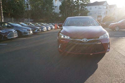 2016 Toyota Camry SE