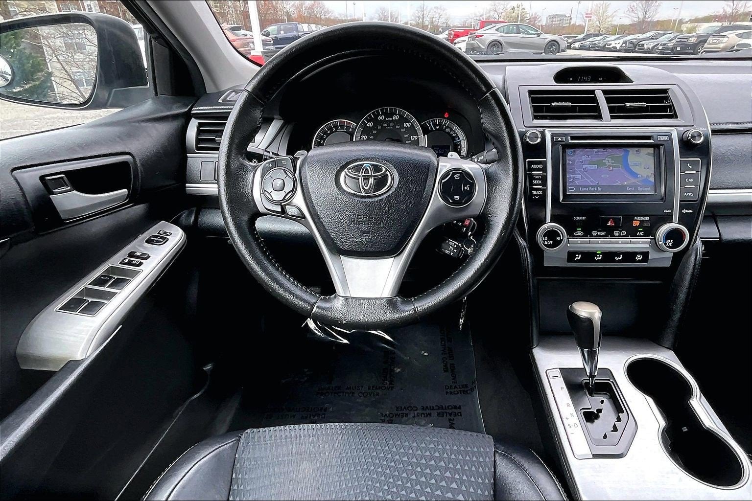 2014 Toyota Camry SE