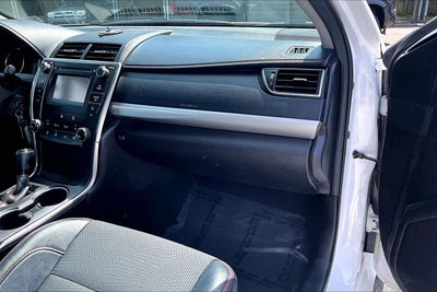 2017 Toyota Camry SE