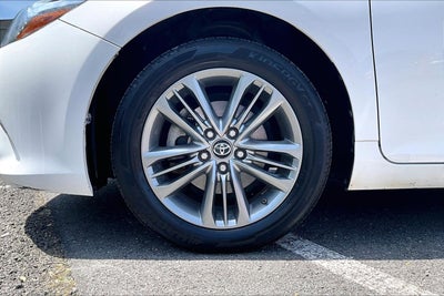 2017 Toyota Camry SE