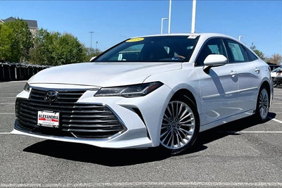 2019 Toyota Avalon Base