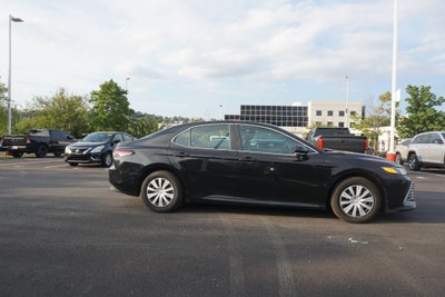 2023 Toyota Camry Hybrid LE