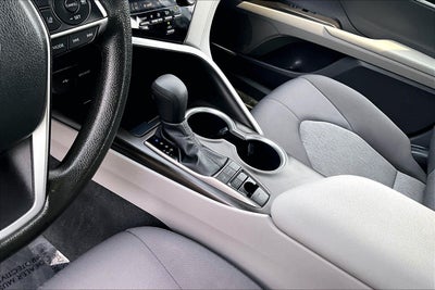 2023 Toyota Camry Hybrid LE