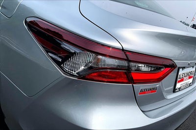 2023 Toyota Camry Hybrid LE