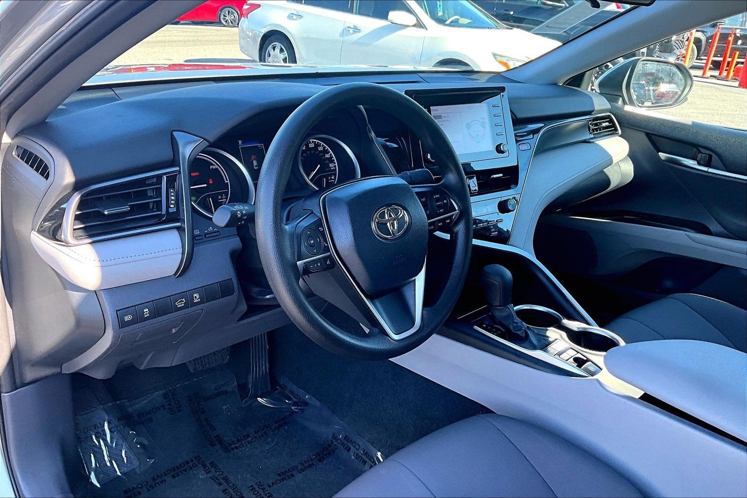 2023 Toyota Camry Hybrid LE