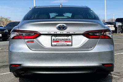 2024 Toyota Camry Hybrid LE
