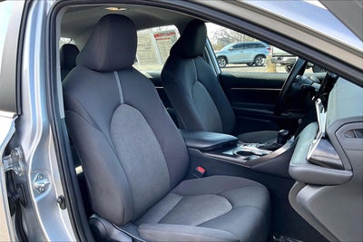 2024 Toyota Camry Hybrid LE