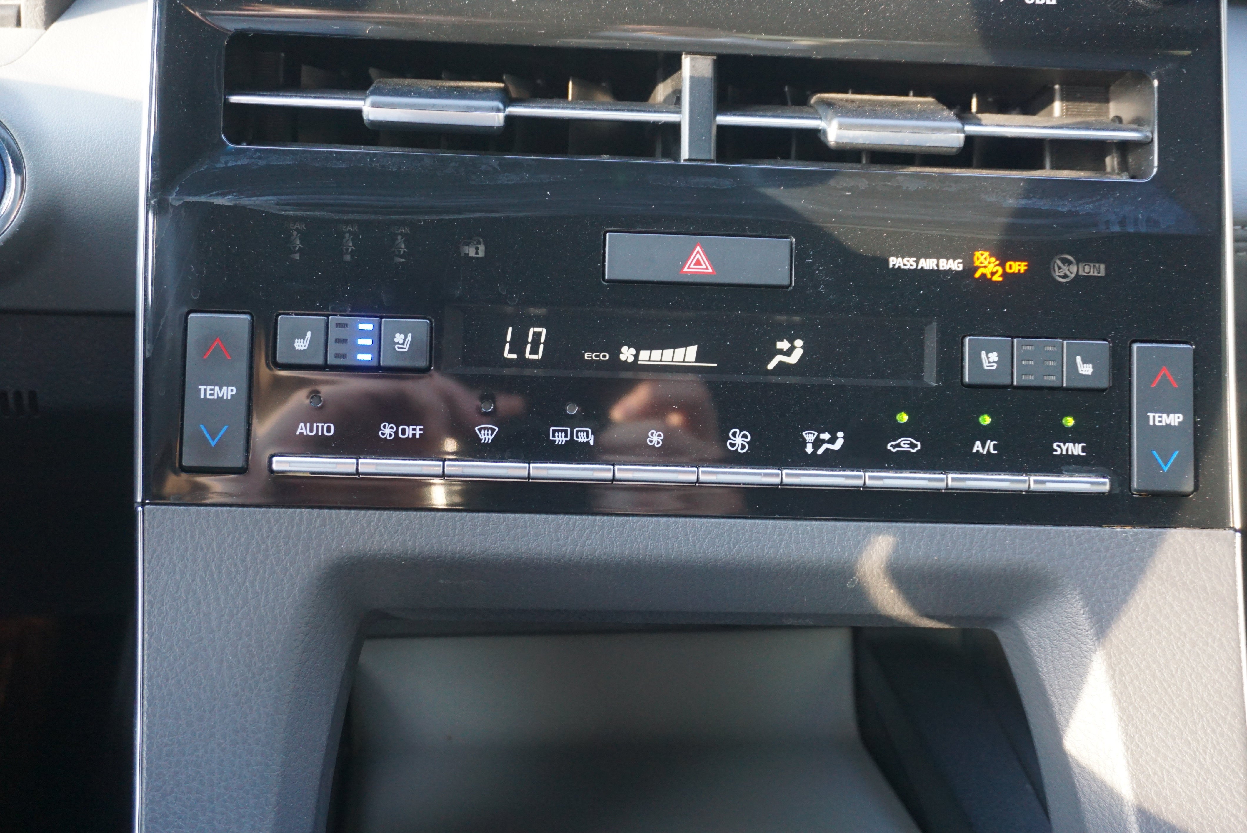 2021 Toyota Avalon Hybrid Limited