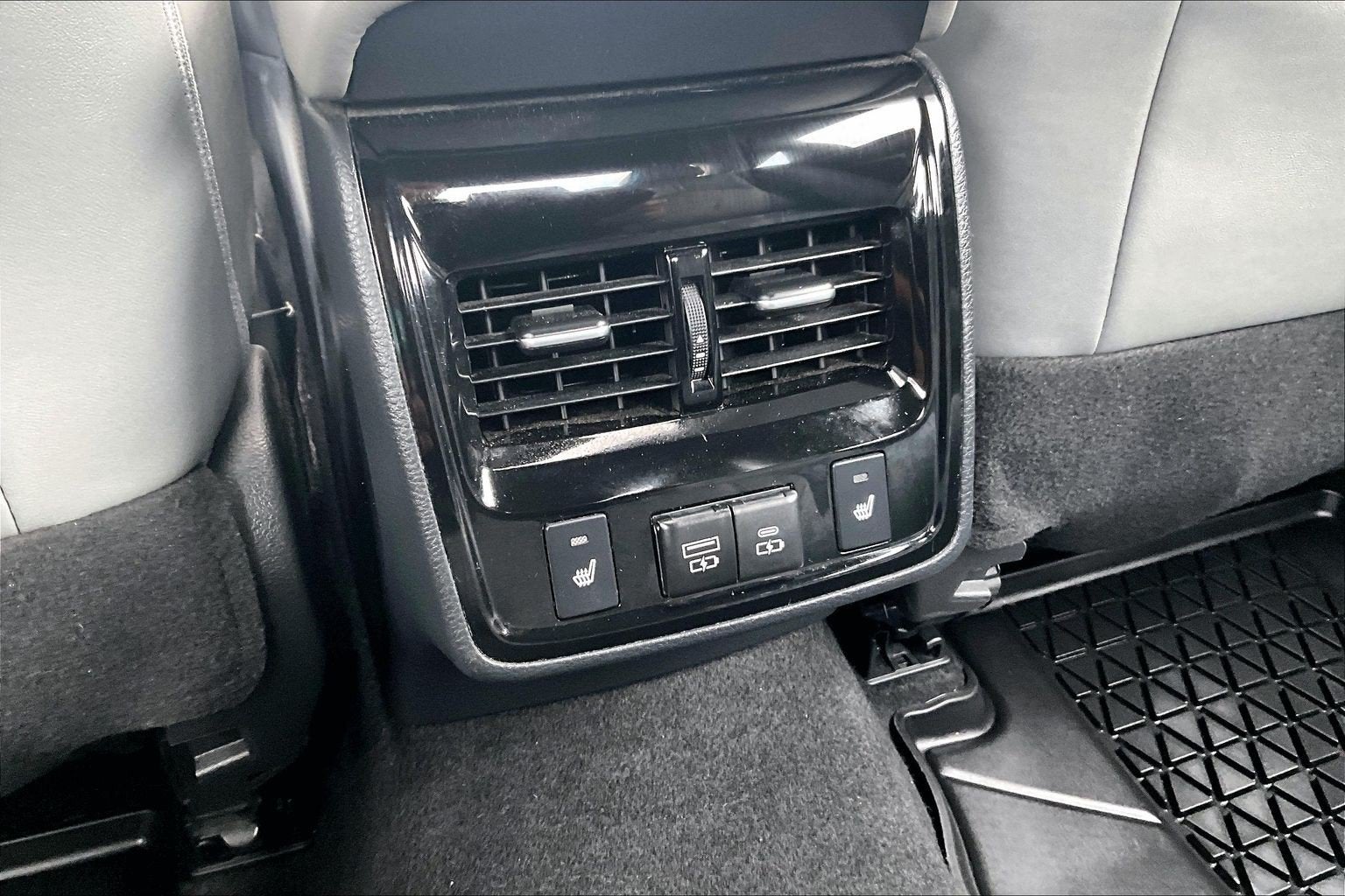 2021 Toyota Avalon Hybrid Limited