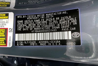 2025 Toyota Camry SE