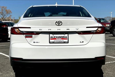 2025 Toyota Camry LE