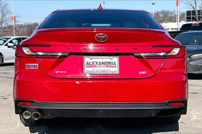 2025 Toyota Camry SE