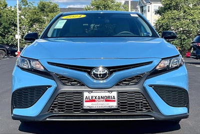 2024 Toyota Camry SE