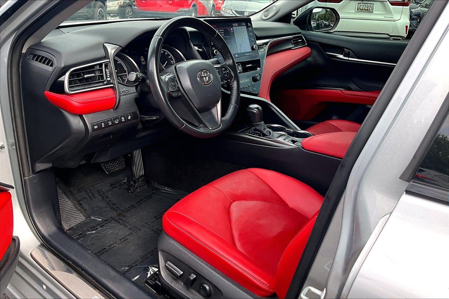 2022 Toyota Camry Hybrid XSE