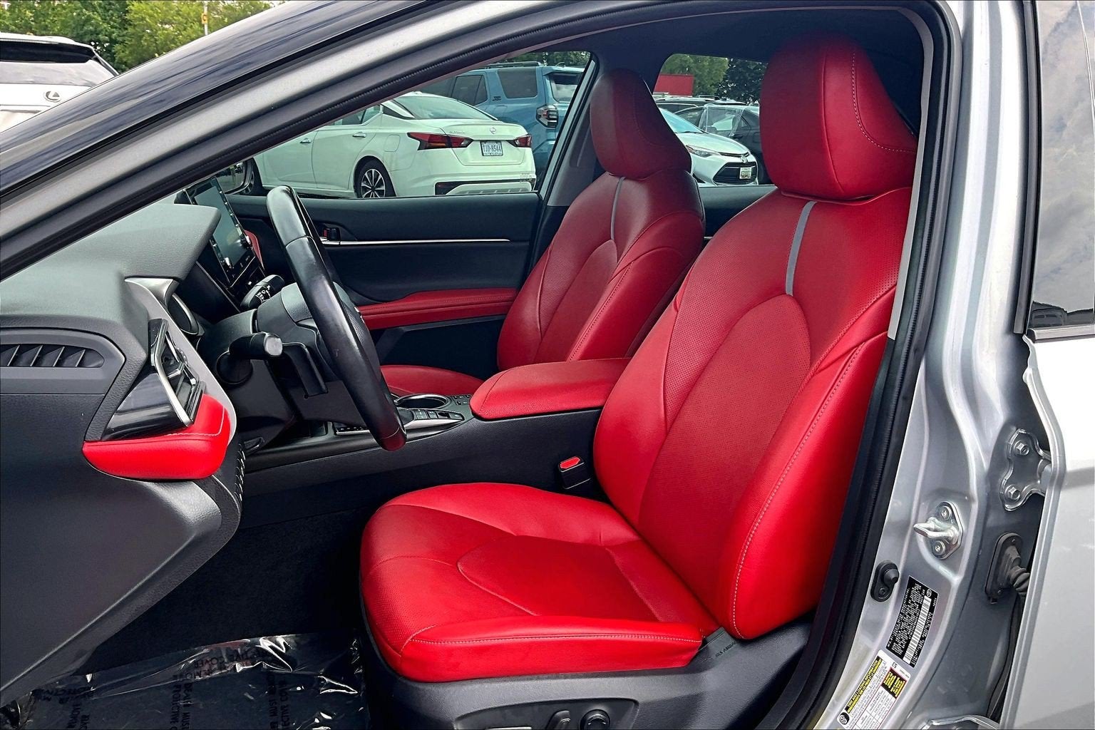 2022 Toyota Camry Hybrid XSE
