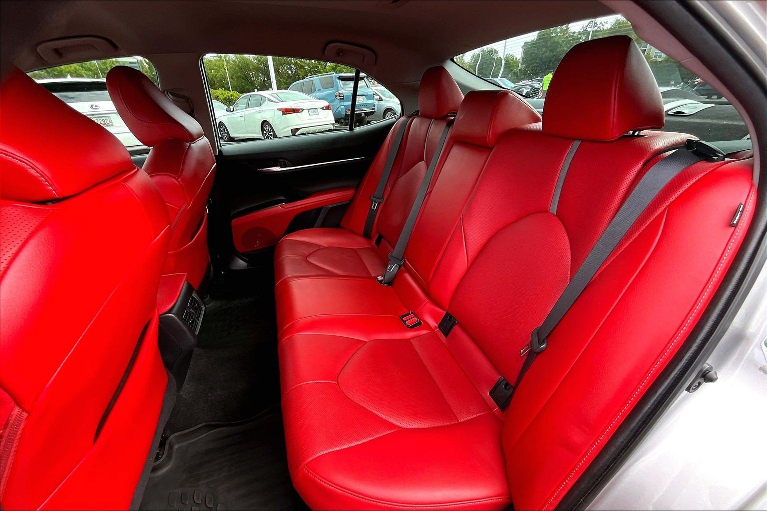 2022 Toyota Camry Hybrid XSE