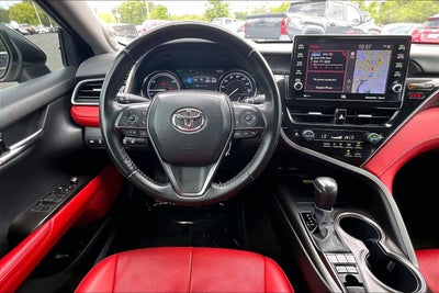 2022 Toyota Camry Hybrid XSE