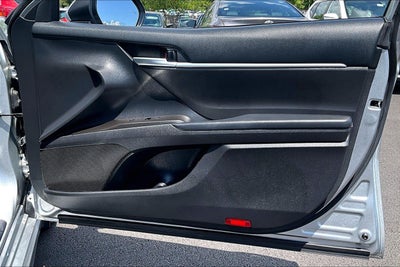 2023 Toyota Camry Hybrid SE