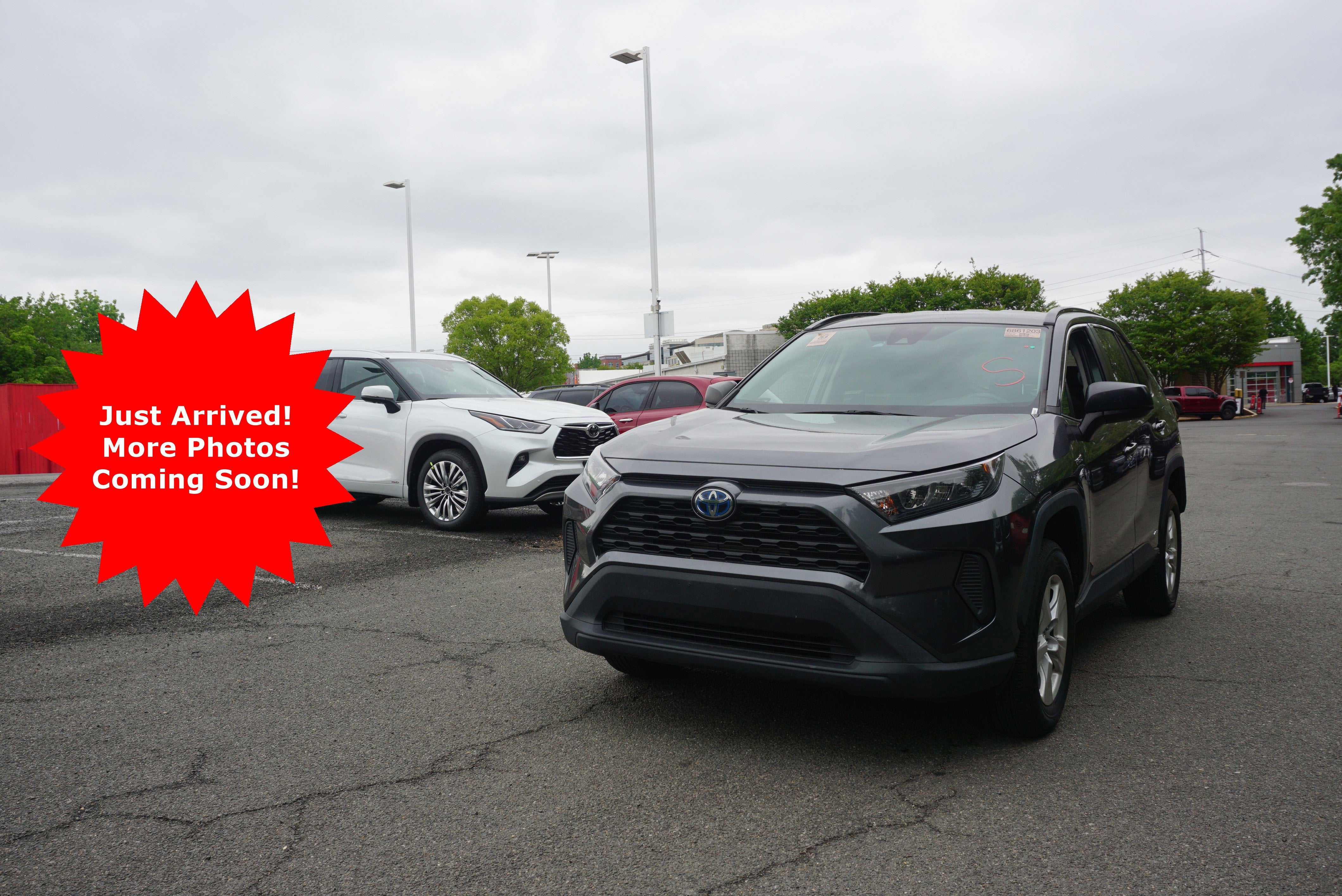 2021 Toyota RAV4 Hybrid LE