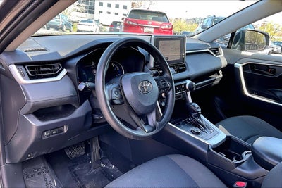 2023 Toyota RAV4 Hybrid LE